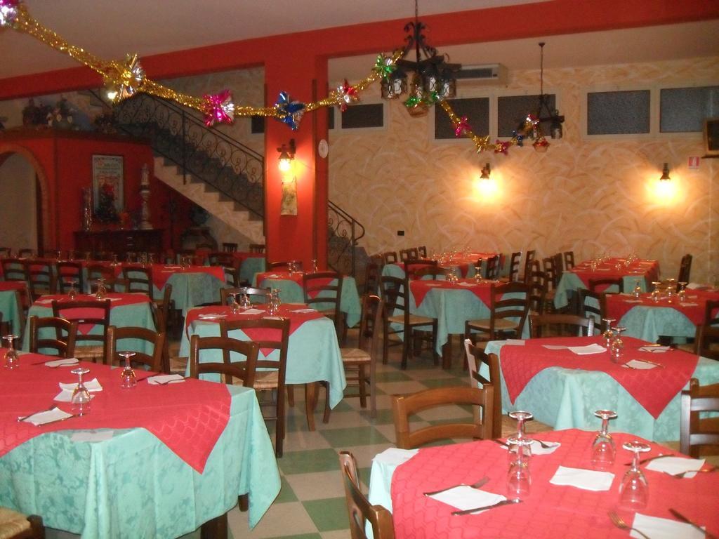 Agriturismo La Targa Buonfornello ภายนอก รูปภาพ