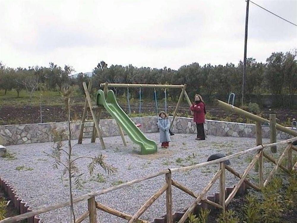 Agriturismo La Targa Buonfornello ภายนอก รูปภาพ